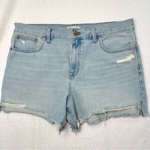 Madewell Relaxed Mid-Length Denim Shorts in Wengler Wash: Step-Hem Edition